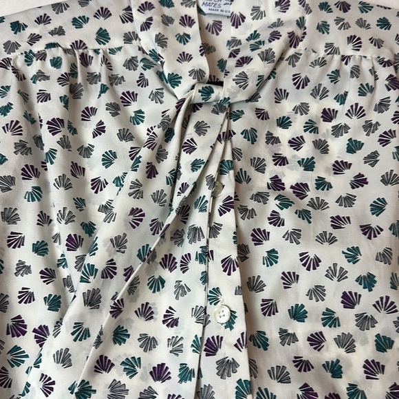 Cape cod match mates vintage blouse with a pussybow tie and button down - Picture 3 of 14